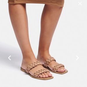 Dolce Vita Indy Sandals in Cafe Stella